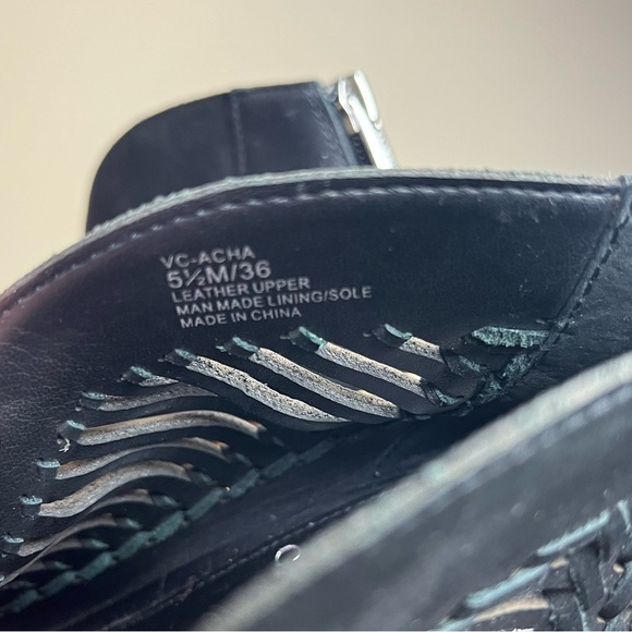 Vince Camuto Acha Cut Out Peep Toe Bootie Black Size 5 1/2 - Picture 14 of 15